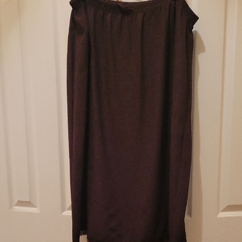 Maggie Barnes Classic Black Pencil Skirt  Chocolate brown